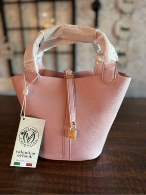 Valentino Orlandi LavenderPebbled Leather Bucket Bag